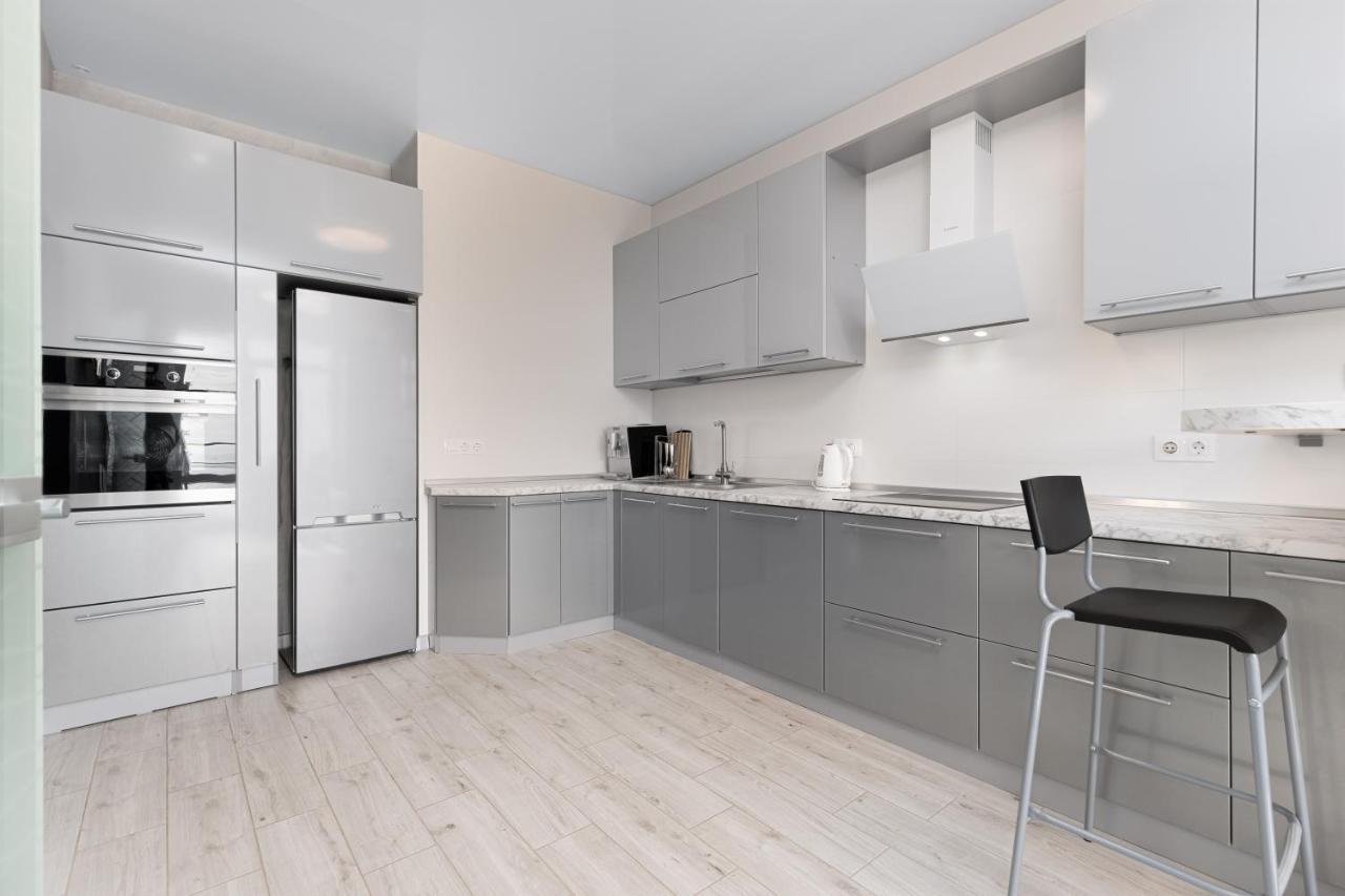 Pearl 44 Apartment With Terrace Odessa Eksteriør billede